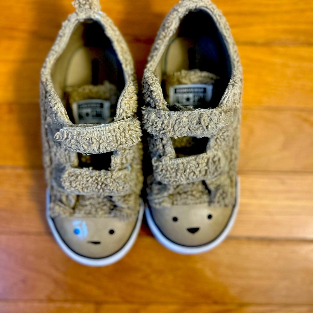 Converse size 10kids